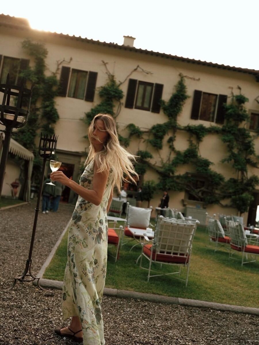 Charming Long Dress for a Garden Evening