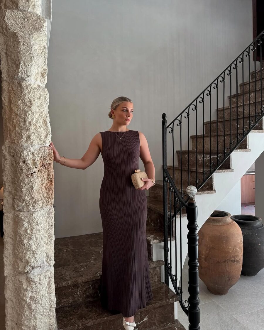 Elegant Long Dress Perfect for Summer Events