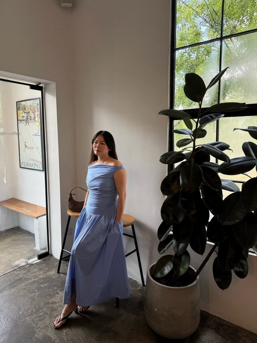 Effortless style in a comfy long dress
