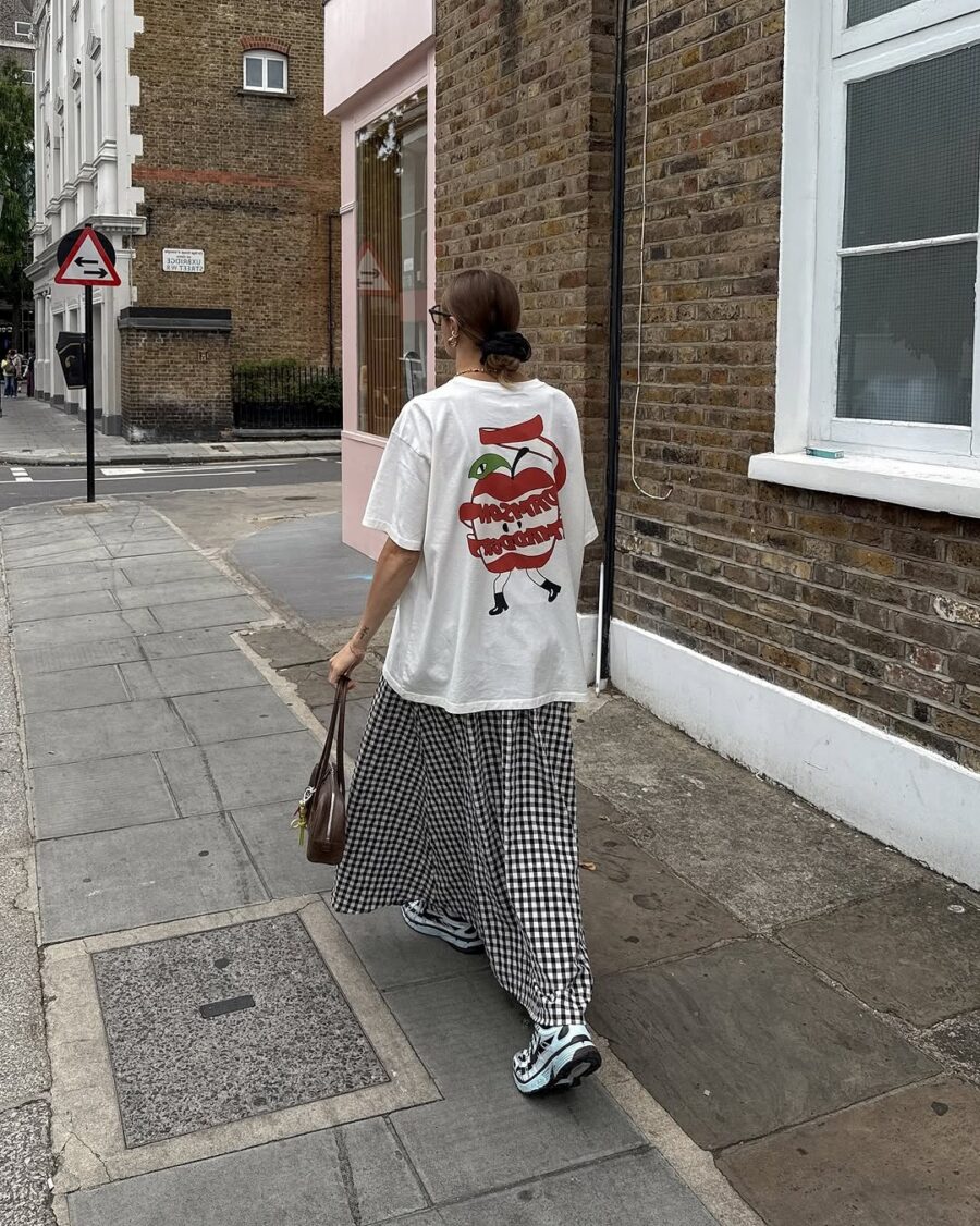 Effortless street style with a long skirt