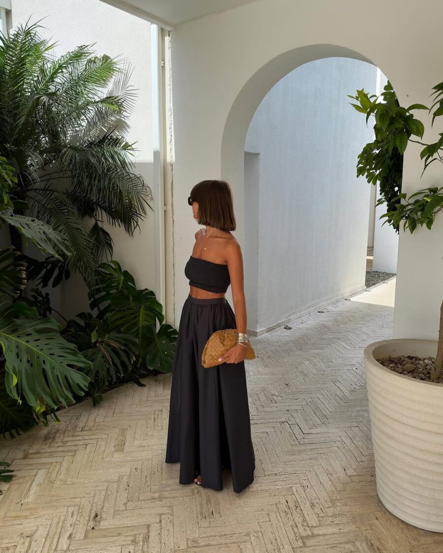 Chic Summer Outfit with Long Skirt