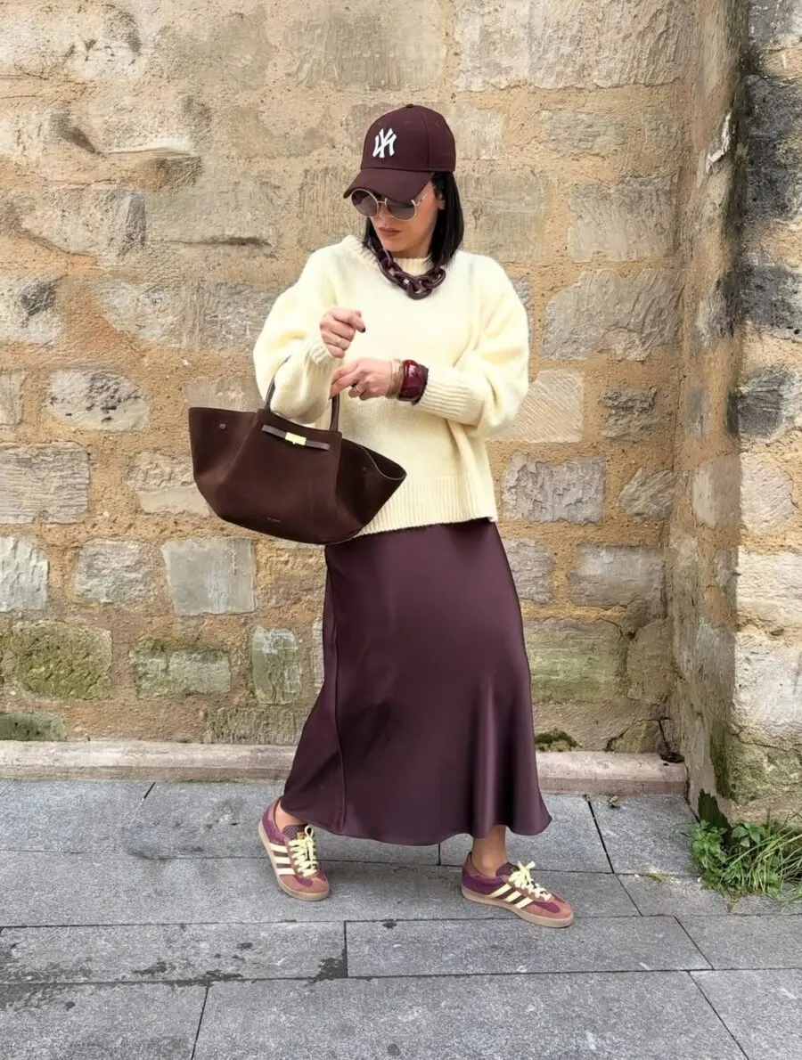 Stylish Long Skirt Outfit for Casual Days
