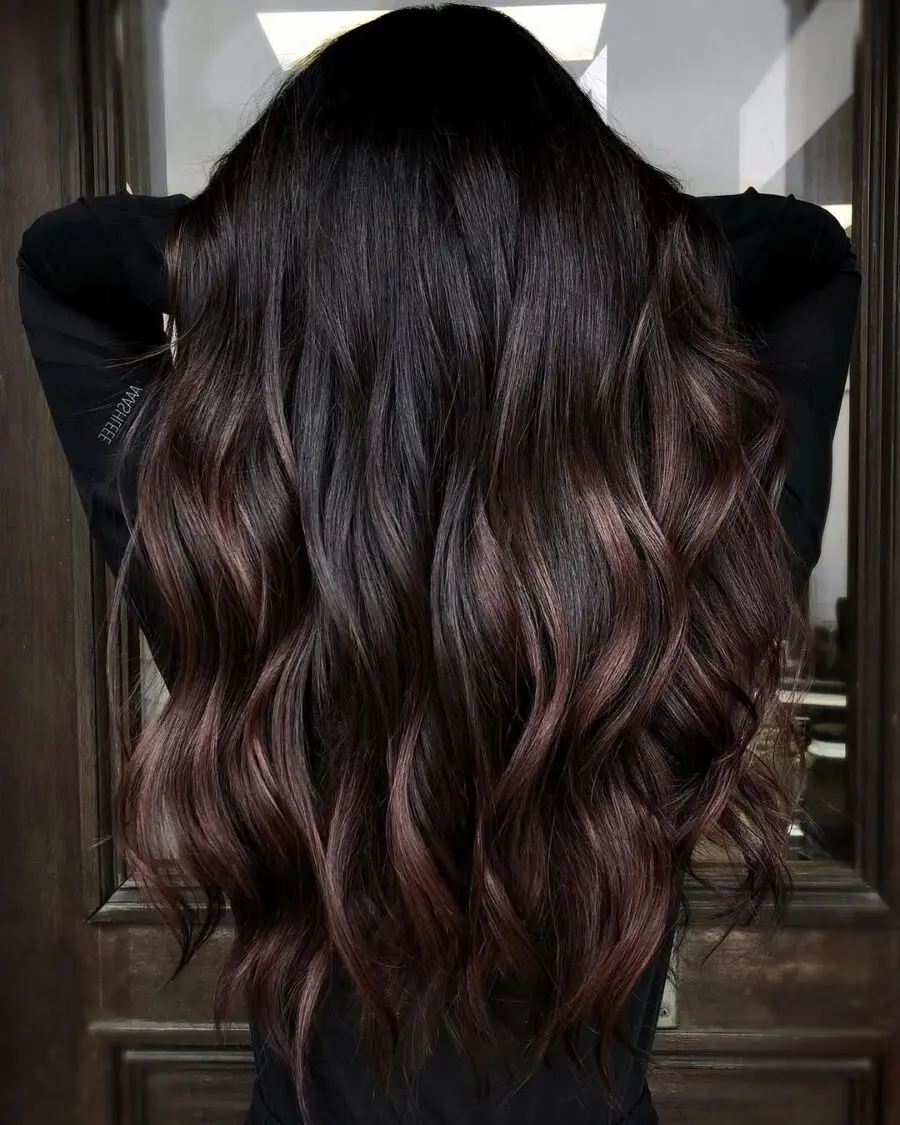 Gorgeous chocolate cherry waves for a stunning look