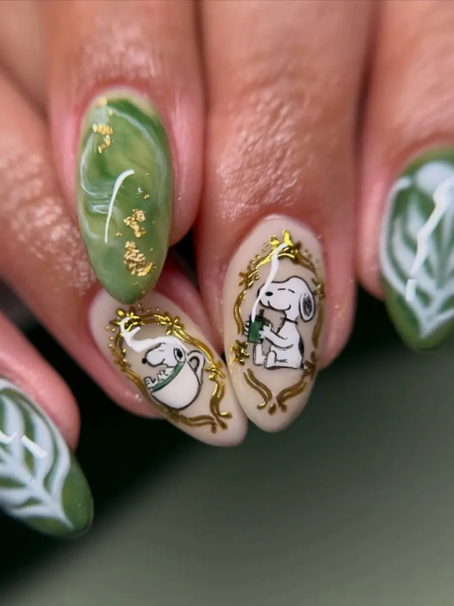 Charming matcha-inspired Snoopy nail art design