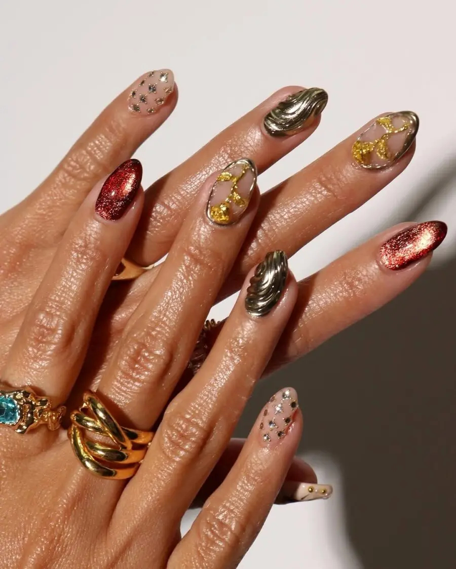 Glamorous metallic accents for dazzling festival nails