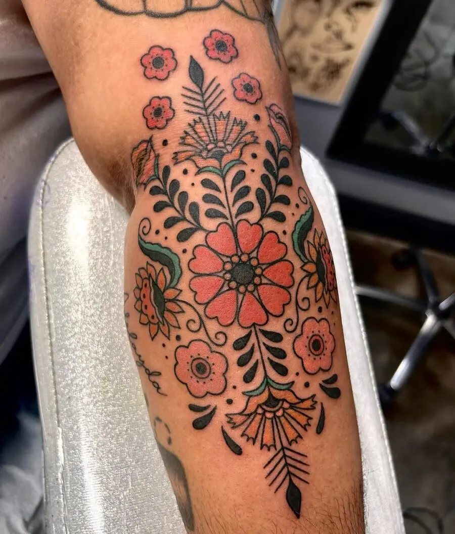 Vibrant Floral Design in Mexican Tattoo Art