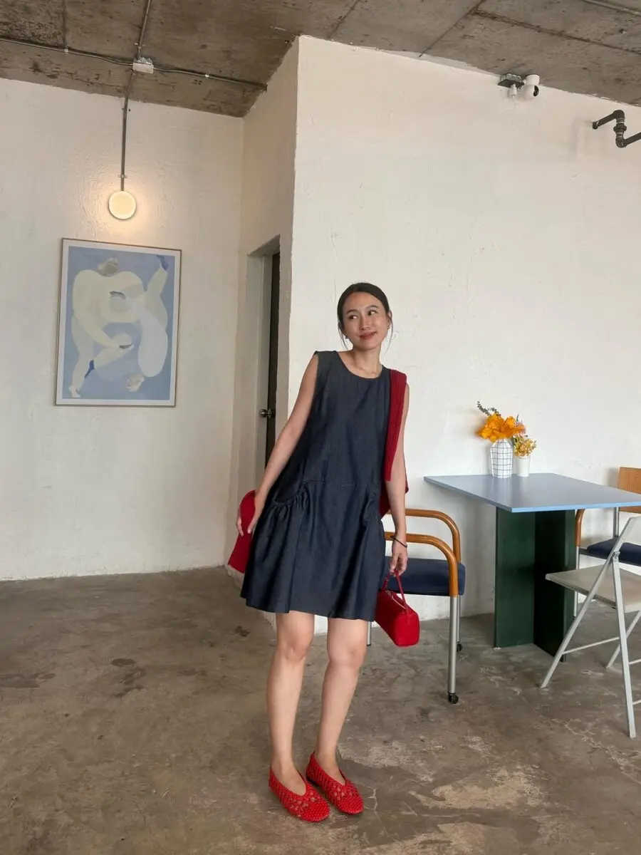 Chic Mini Dress Look with Red Accents