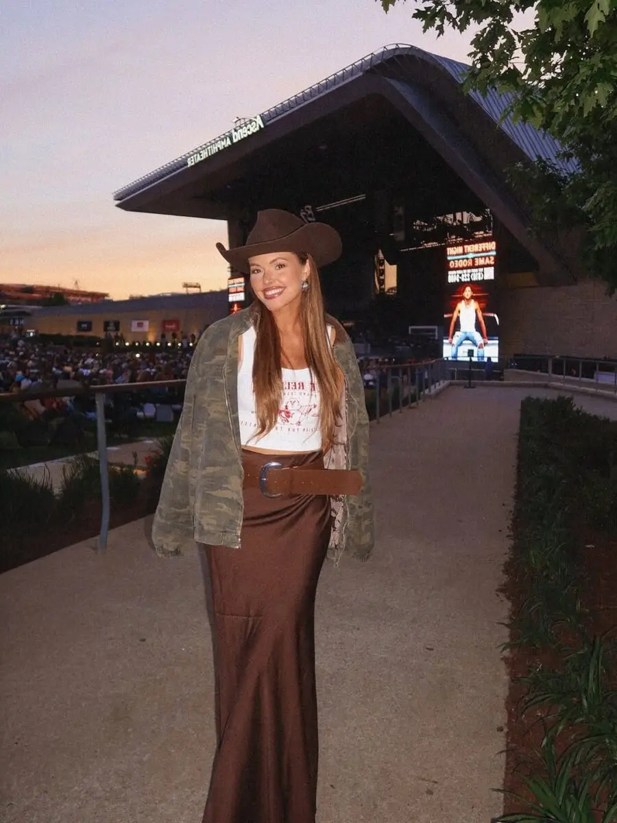 Chic Western Vibes for Nashville Nights