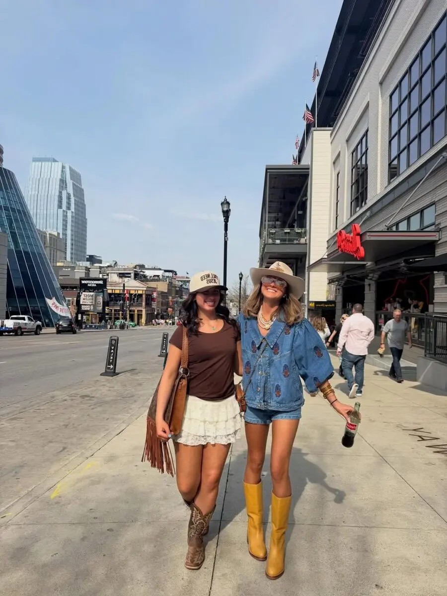 Chic Nashville Outfits for a Stylish Day Out