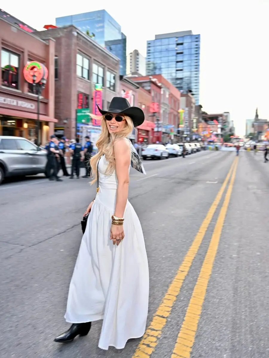 Chic cowgirl style on Nashville streets
