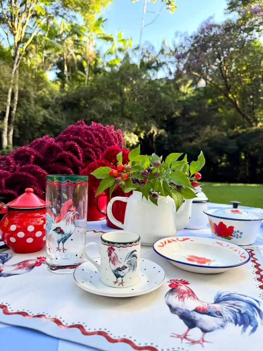 Charming garden table decor for perfect gatherings