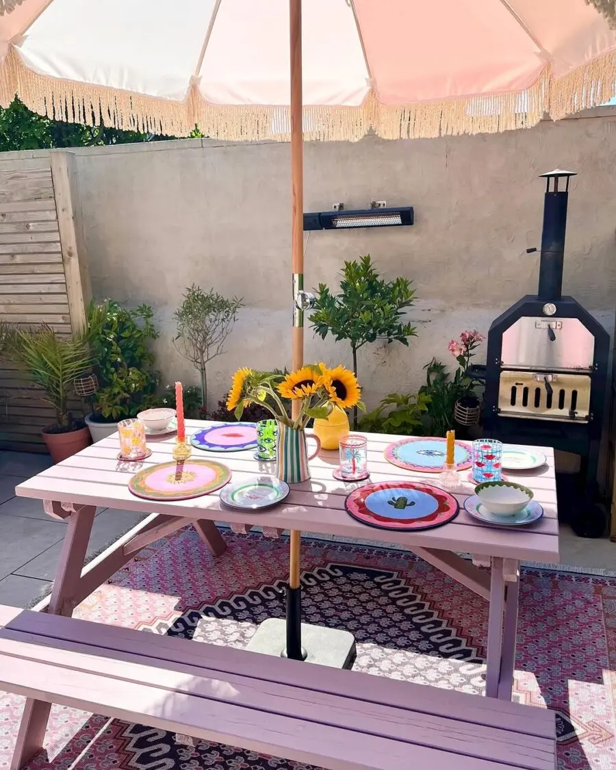 Bright and Cheerful Outdoor Dining Setup