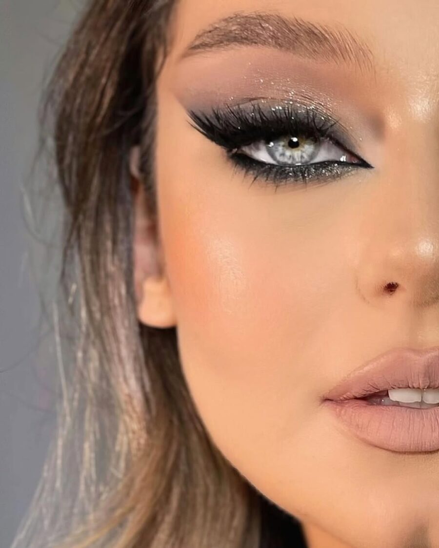 Glamorous smoky eye with sparkling accents