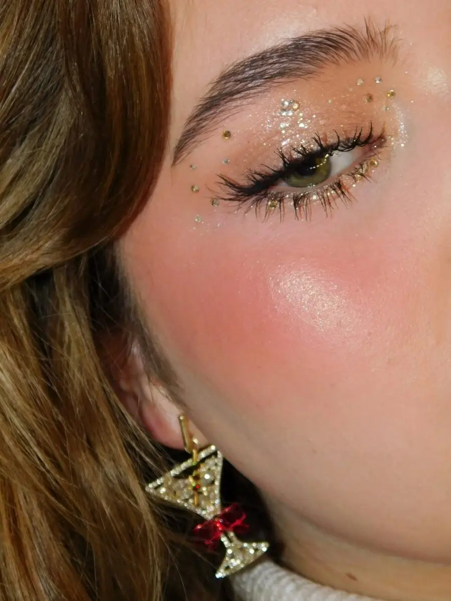 Sparkling glamour for festive celebrations