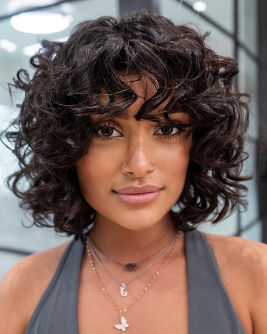 Bouncy Layers in a Short Curly Shag