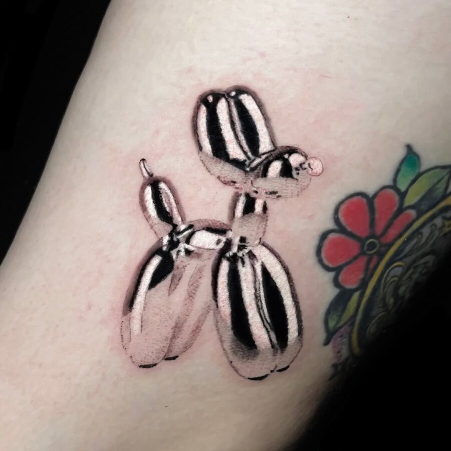 Charming balloon dog in gleaming silver ink