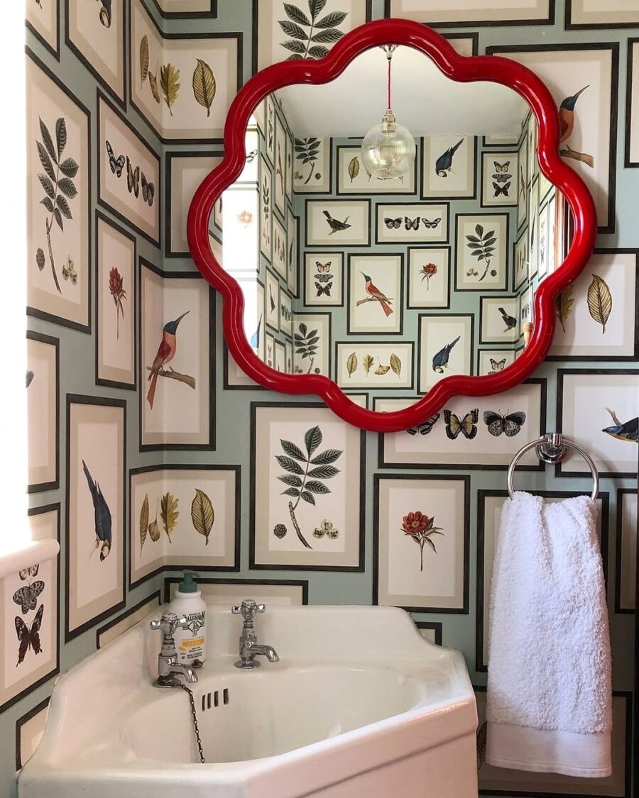 Charming vintage vibes with elegant decor elements