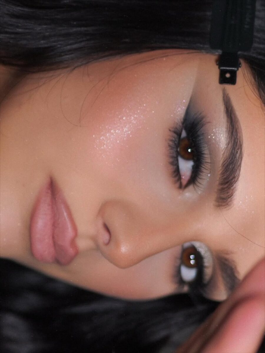 Glam Sparkly Eyes with Natural Lips