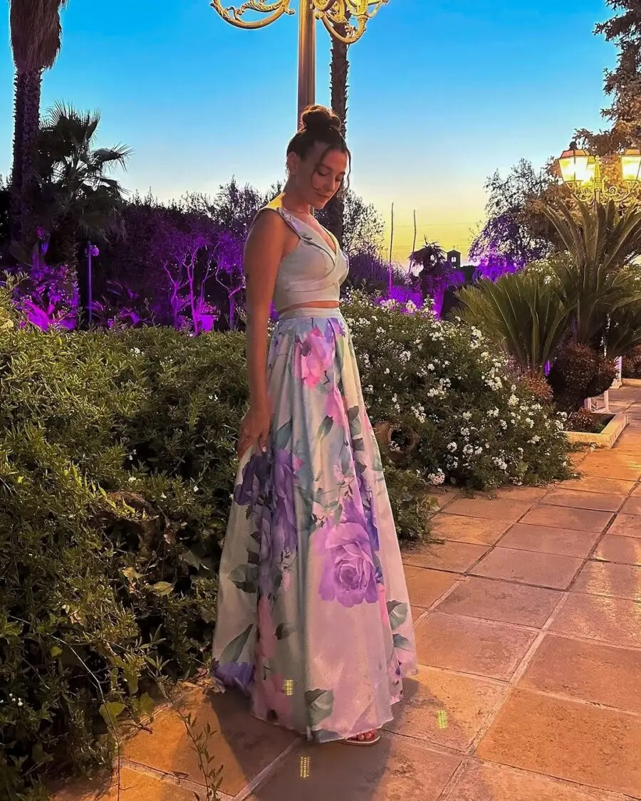 Elegant floral dress for summer weddings