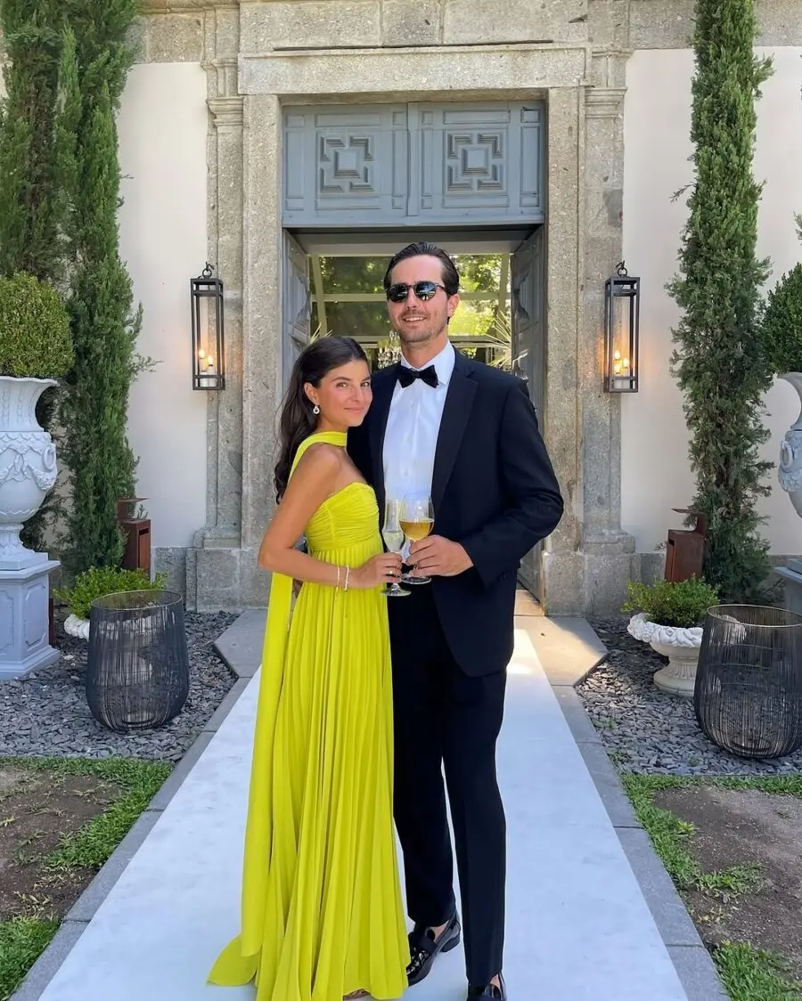 Chic Summer Wedding Attire for Stylish Guests