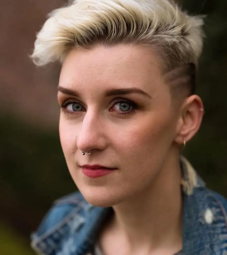Chic undercut with textured short hair