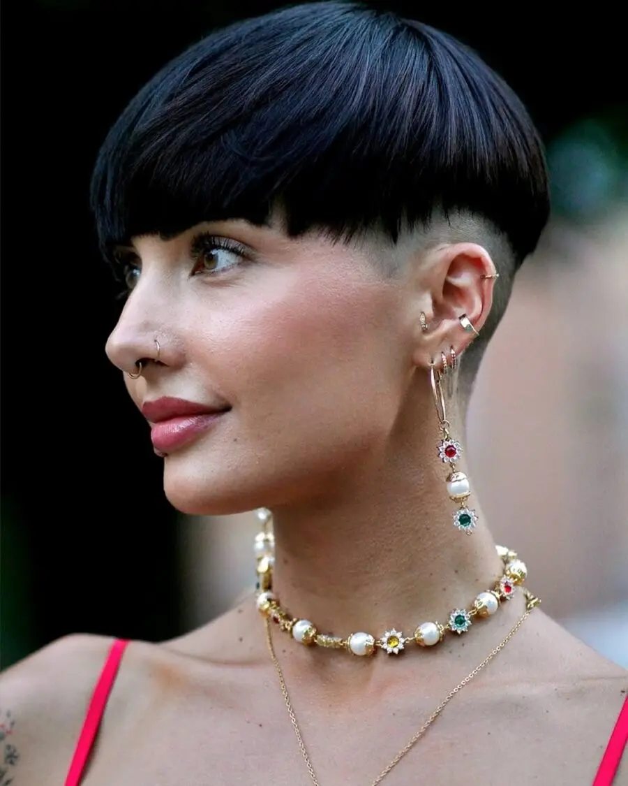 Chic Undercut Bob with Edgy Vibes