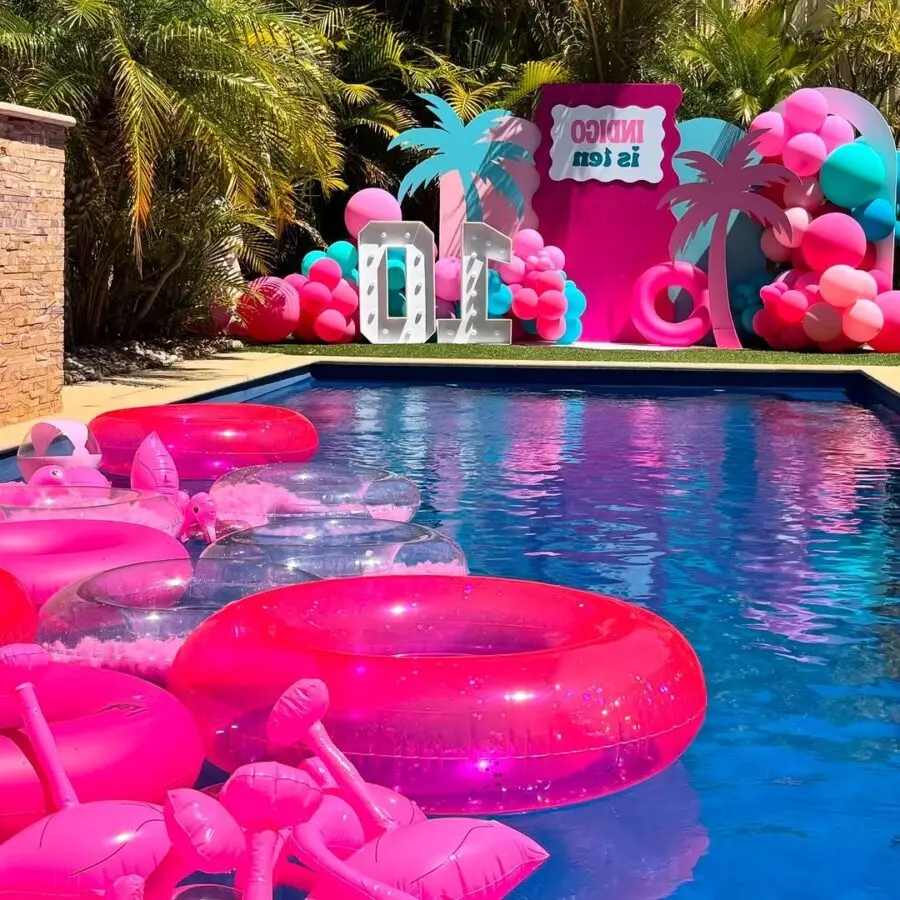 Colorful decor for a lively summer gathering