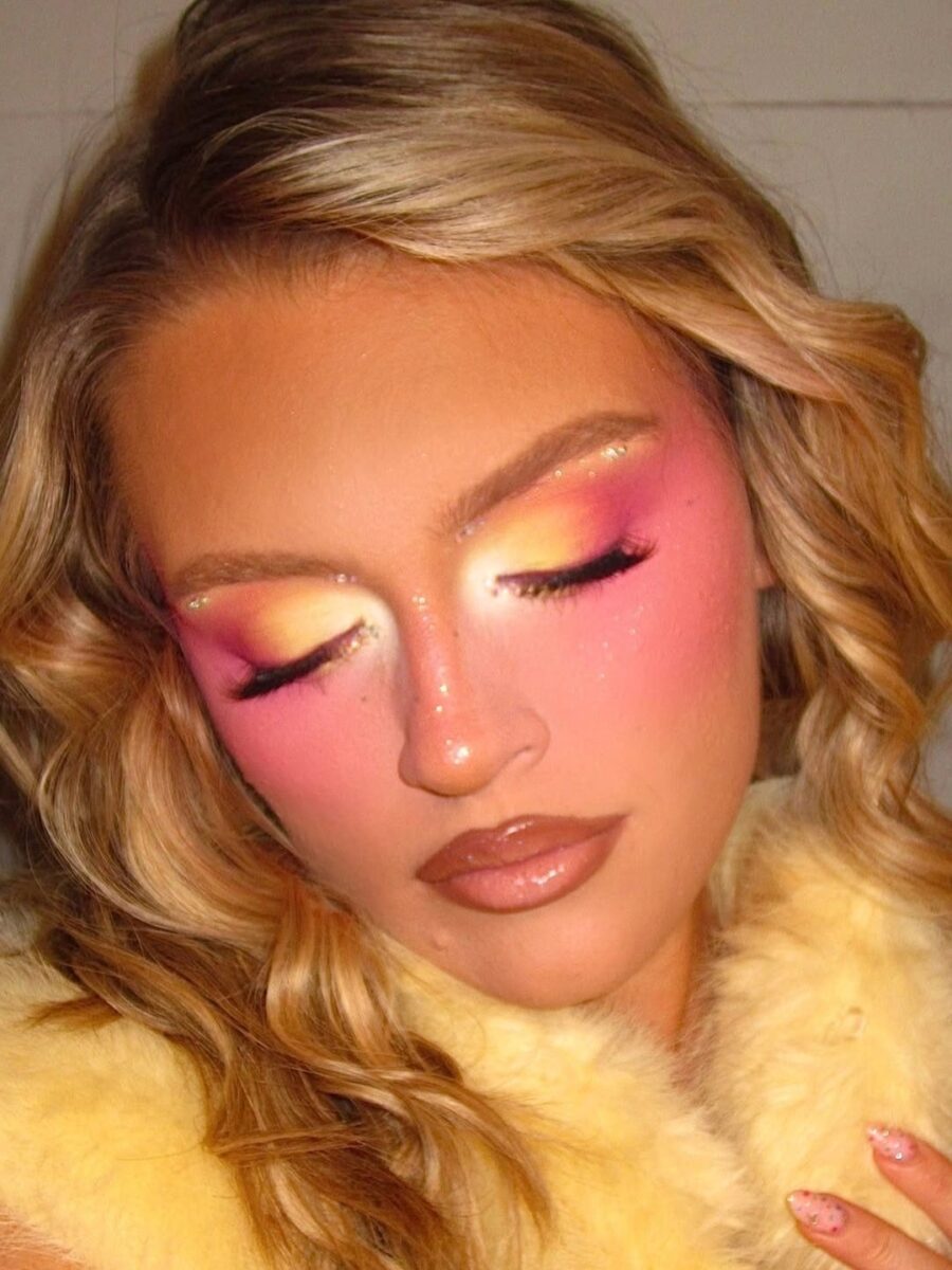 Bold and vibrant vacation-inspired makeup look