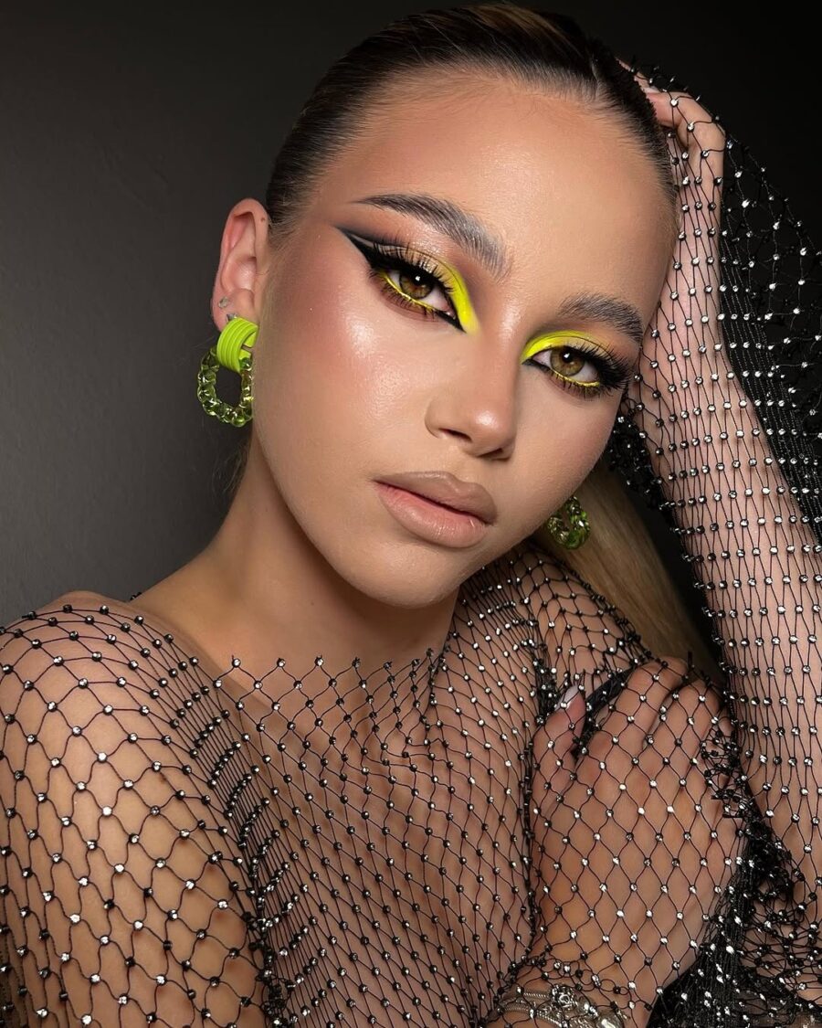 Bold and Vibrant Yellow Eye Makeup Look