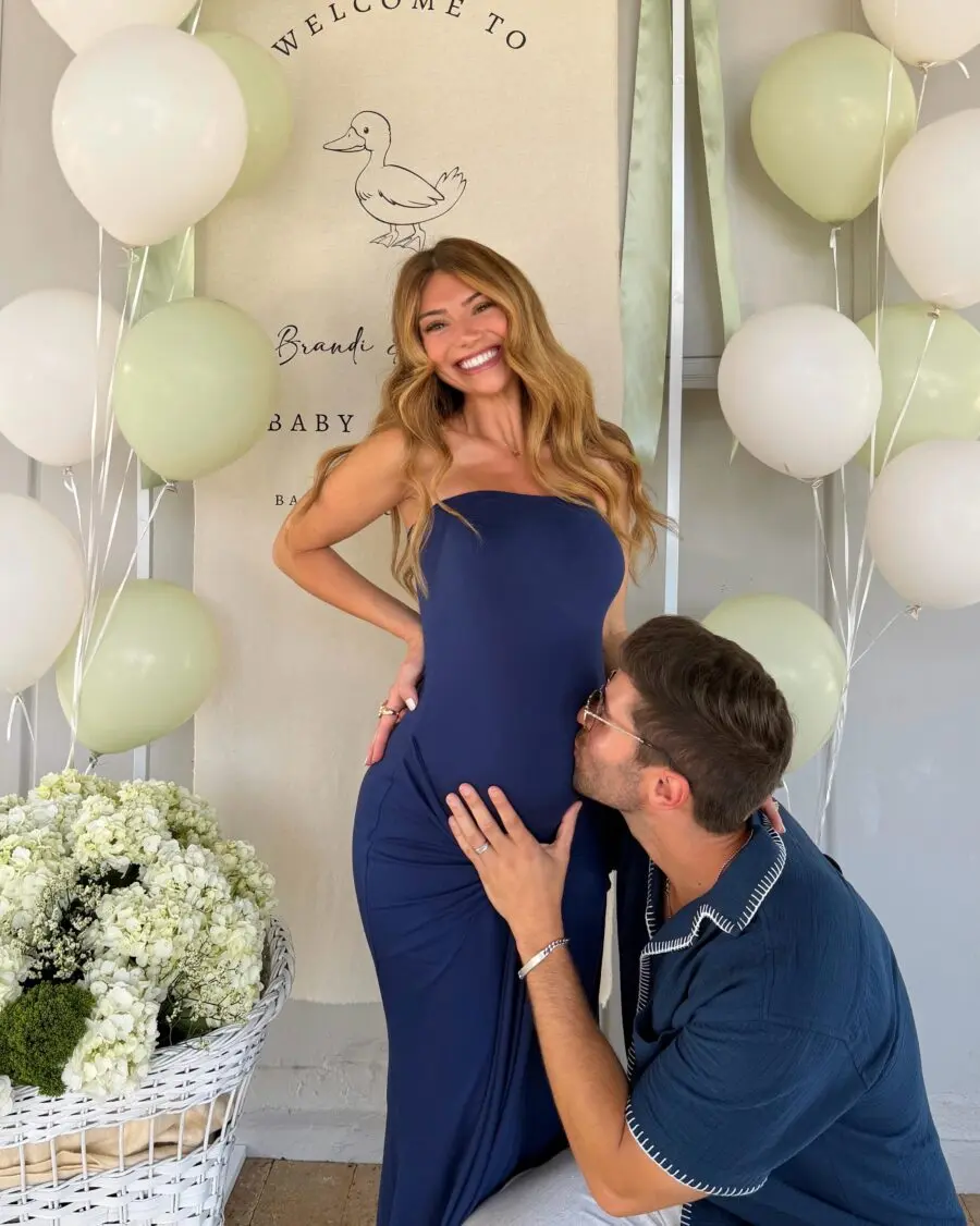 Chic Couple's Baby Shower Outfit Inspiration