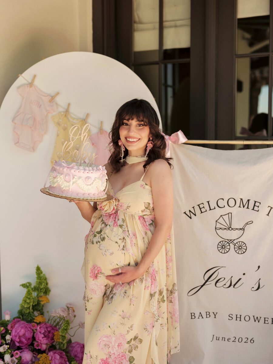 Charming maternity outfit for a baby shower