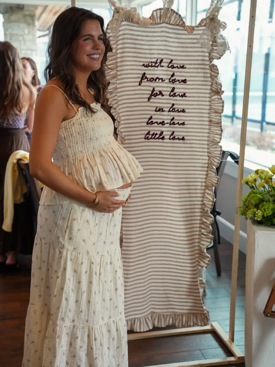 Stylish Maternity Dress for Baby Shower Events