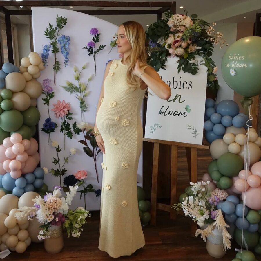 Chic Yellow Dress for Baby Shower Celebrations