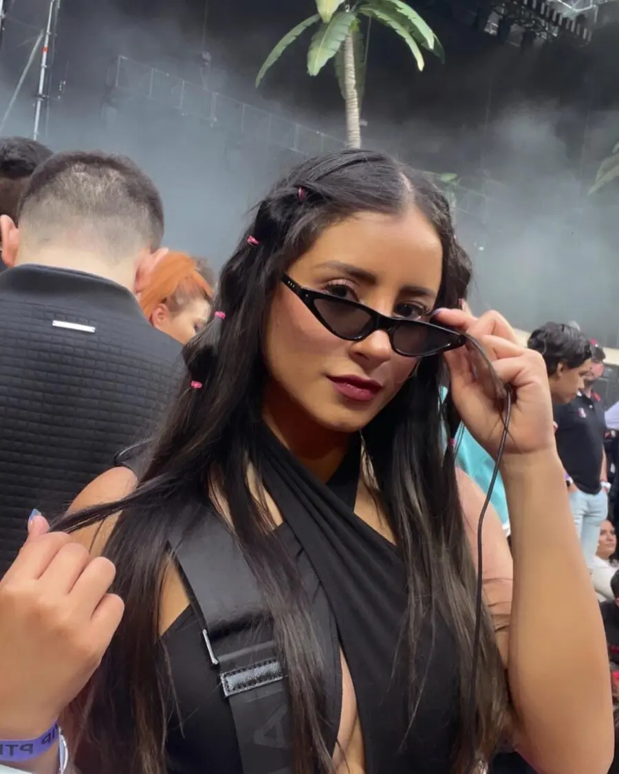 Chic and Sleek Concert Outfit Inspiration