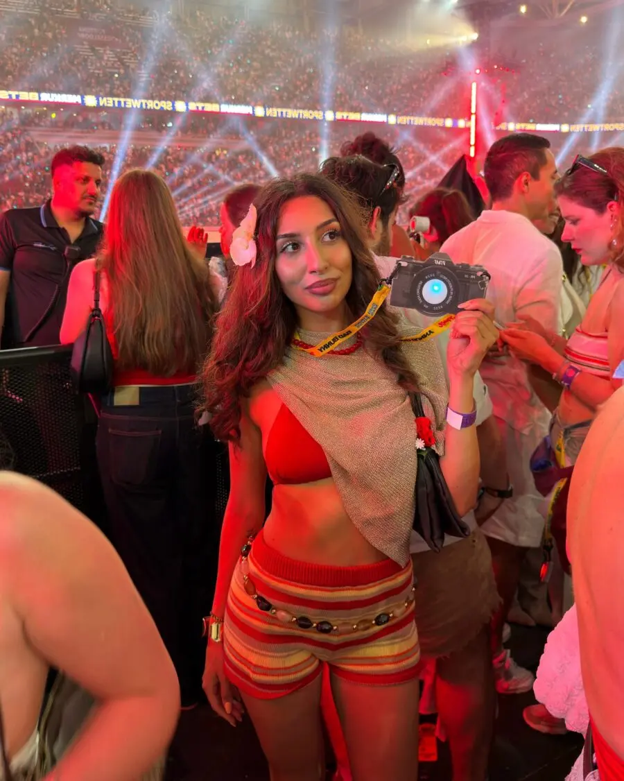Stylish and vibrant concert outfit inspiration