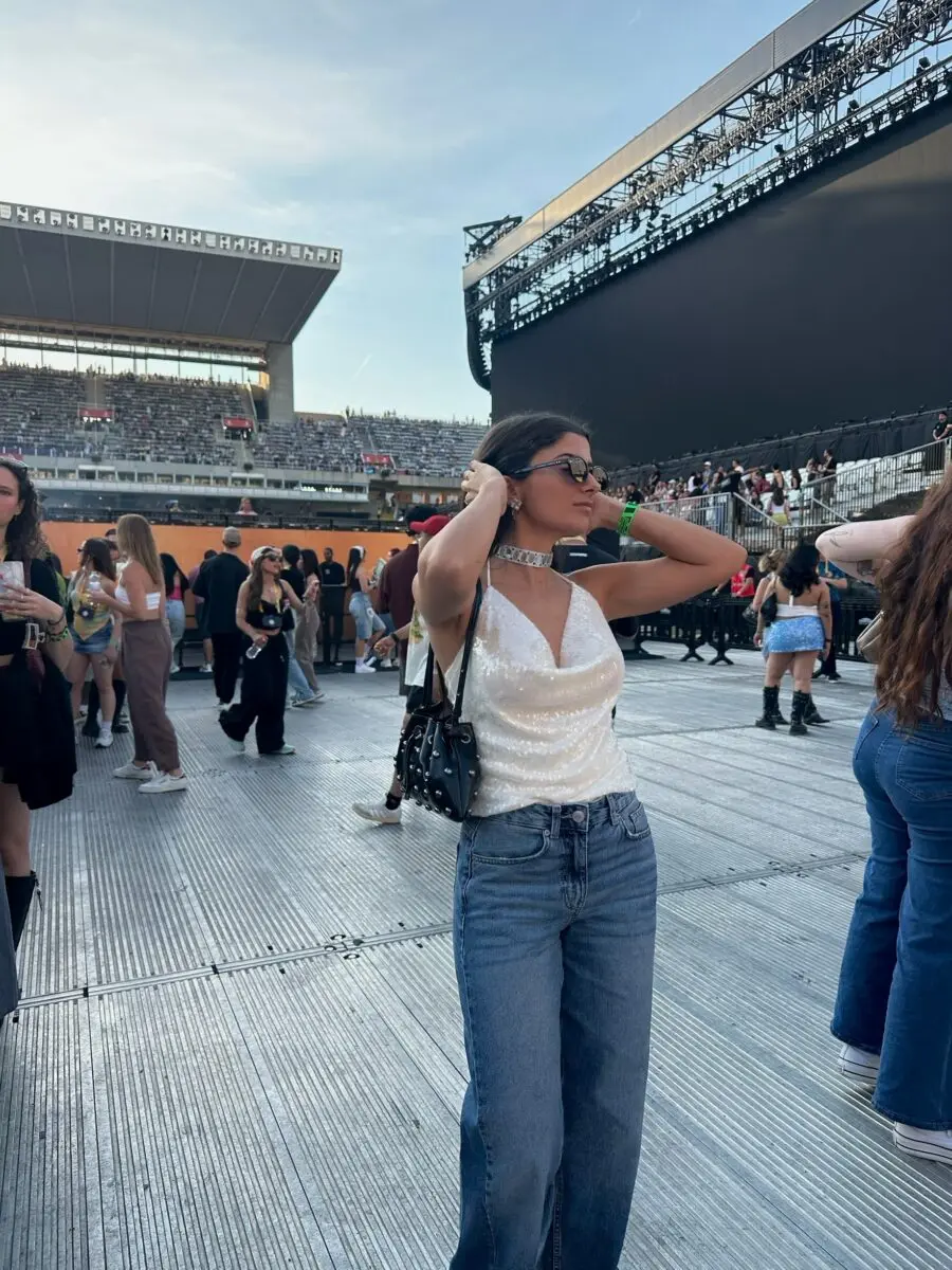 Chic Casual Look for a Concert Experience
