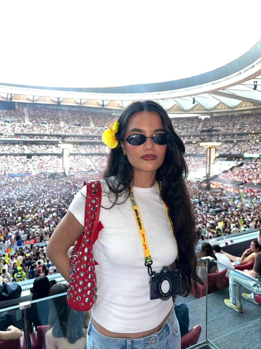 Chic concert outfit with festival vibes