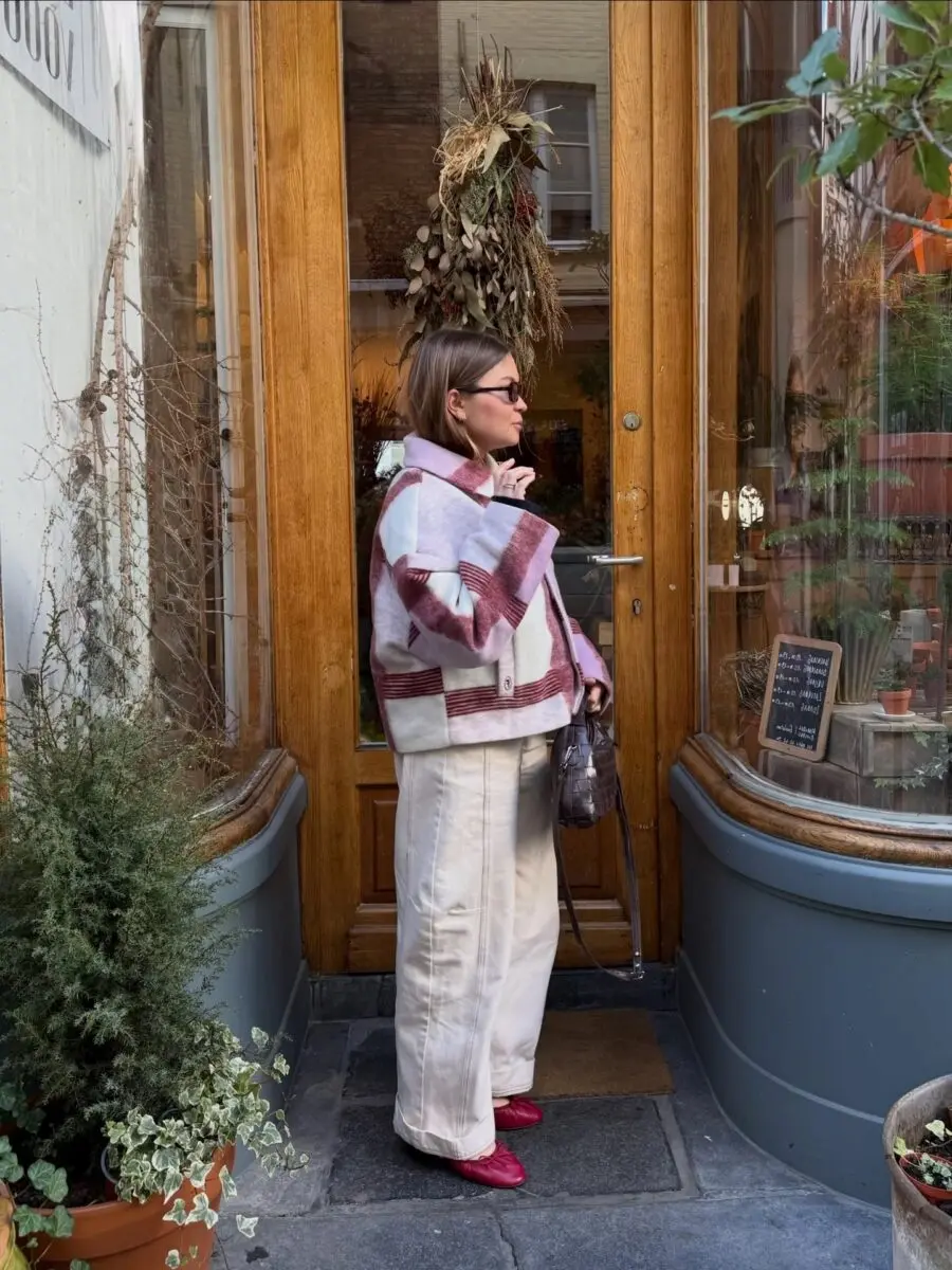 Stylish Ballet Flats with Casual Layers