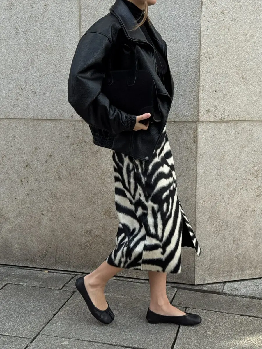 Chic winter outfit featuring ballet flats.