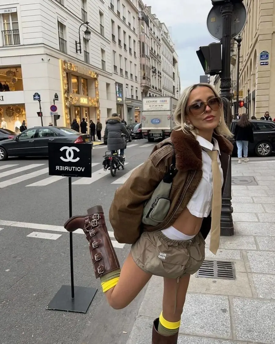 Edgy yet chic urban biker boots look