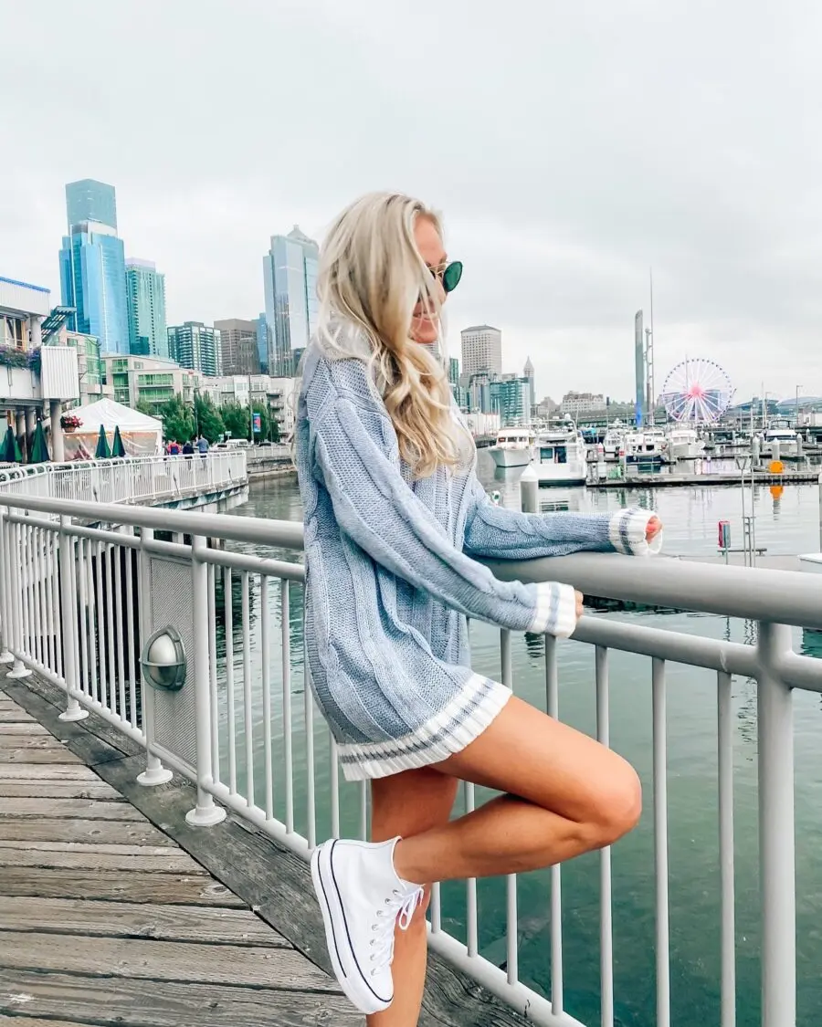 Chic and Cozy: Casual Waterfront Vibes