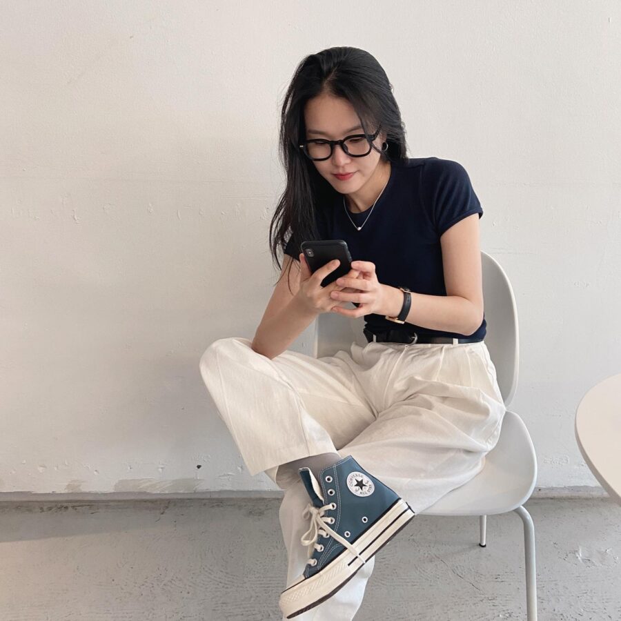 Chic Casual Style with Converse Sneakers