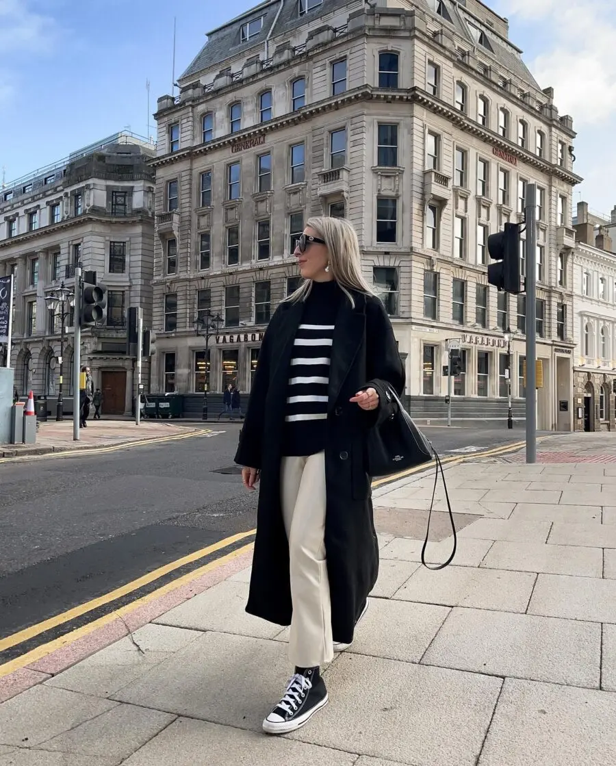 Stylish Converse look for a city stroll