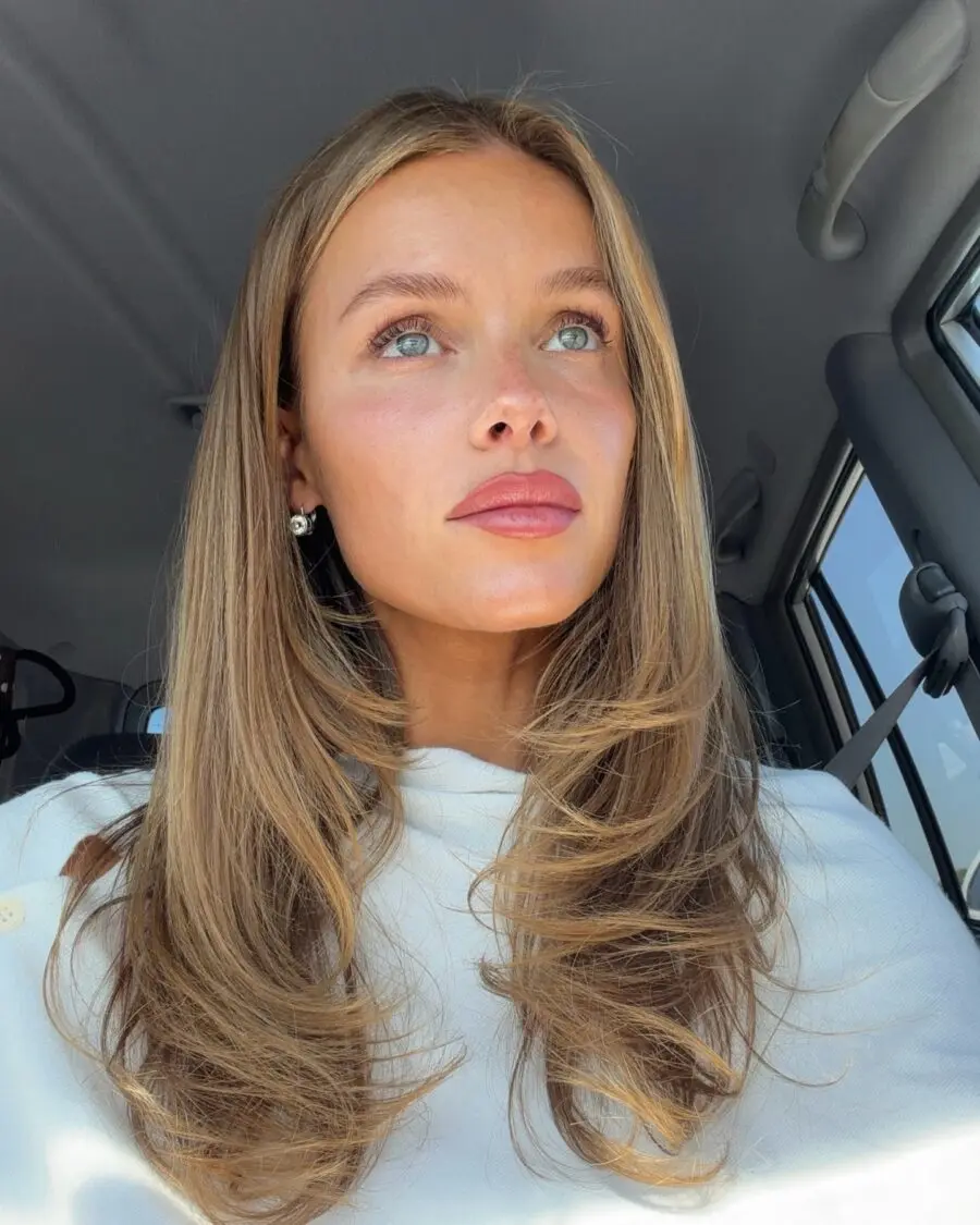 Effortless beauty with natural glow and soft lips