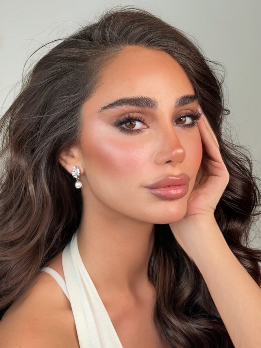 Effortless elegance with natural glow