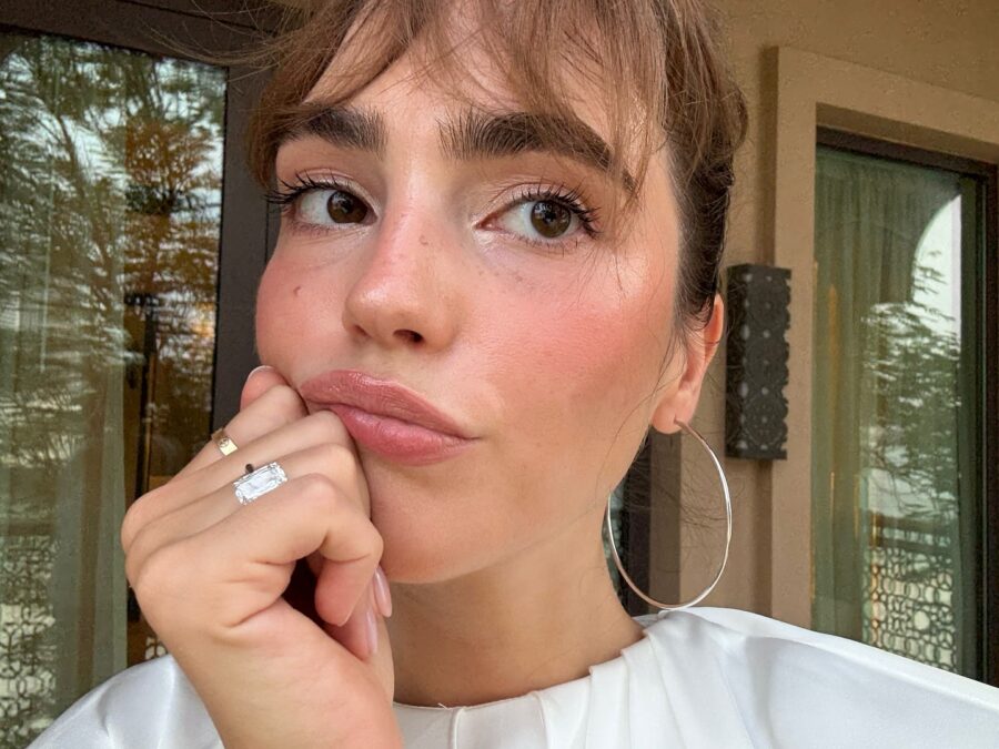 Effortless glow with a fresh-faced vibe