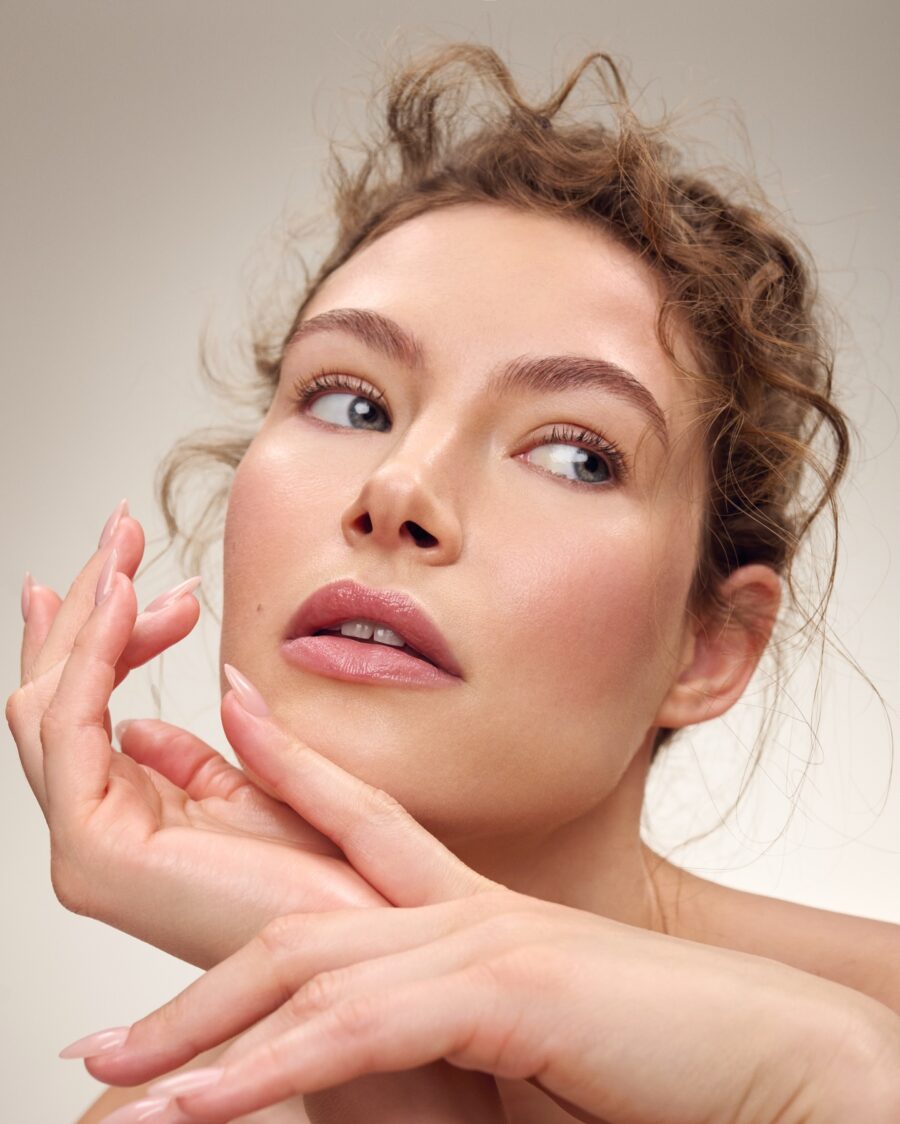 Effortlessly radiant clean girl makeup look