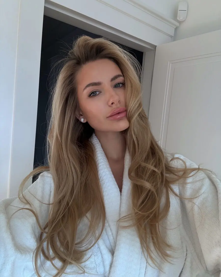 Fresh, natural glow with minimal effort.