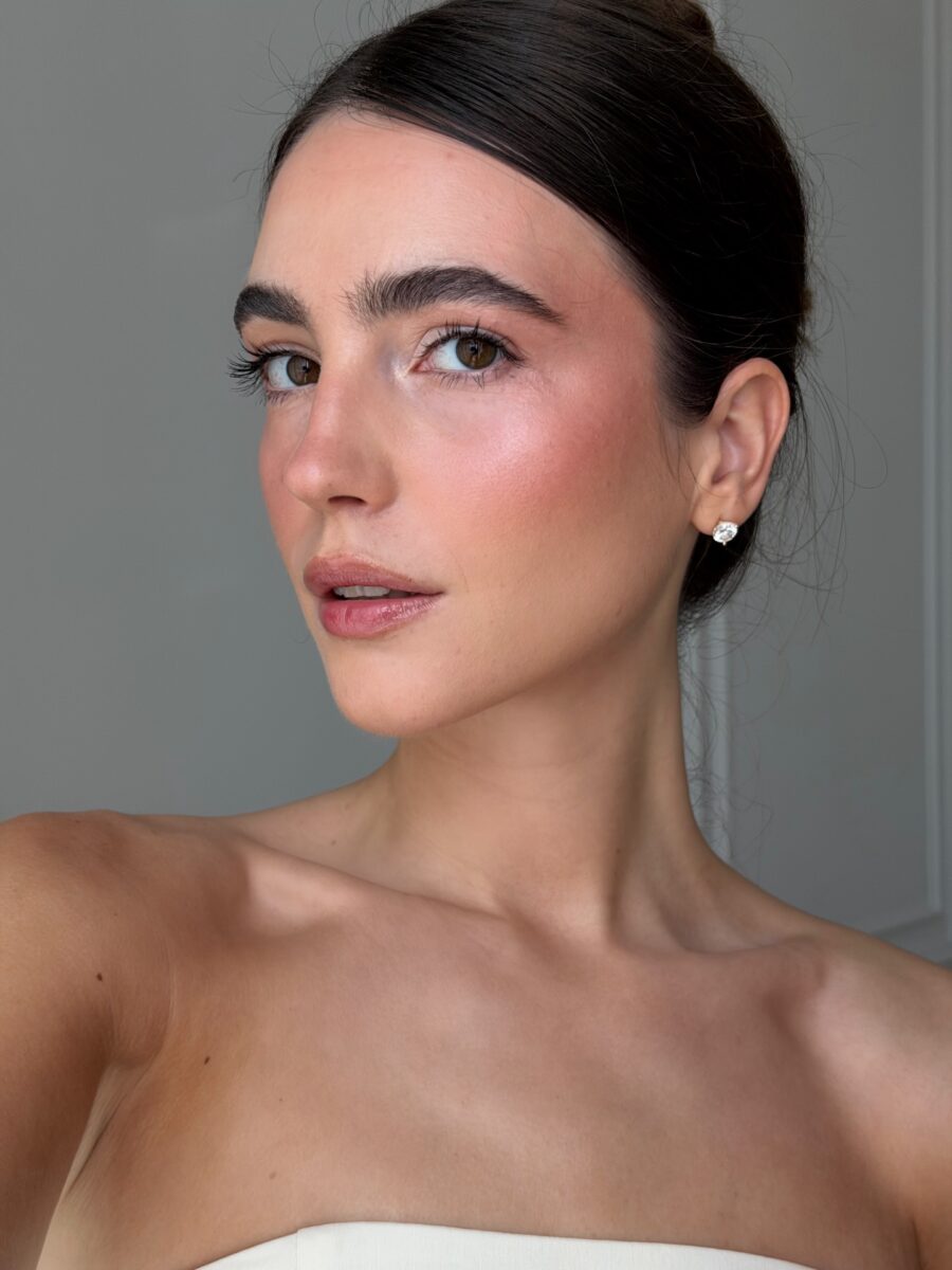 Effortlessly radiant clean girl makeup style