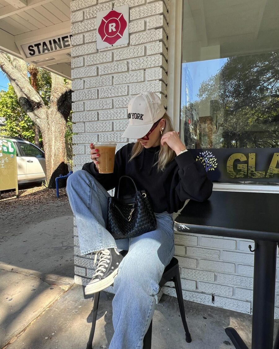 Effortlessly chic casual outfit for every outing